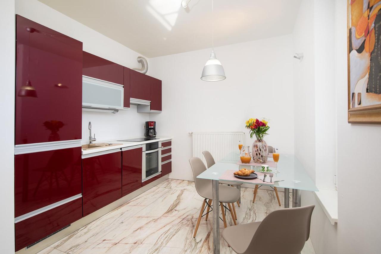Apartment Seasoul